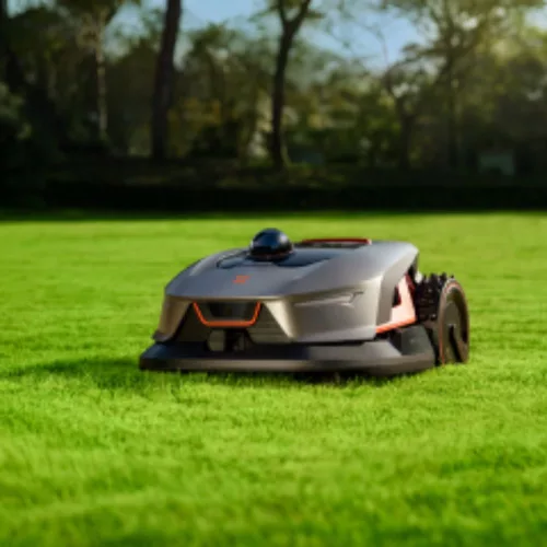 Sunseekeer X4 robotfűnyíró
