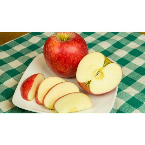 Pinova alma - Szabadgyökeres, MM106 alanyon